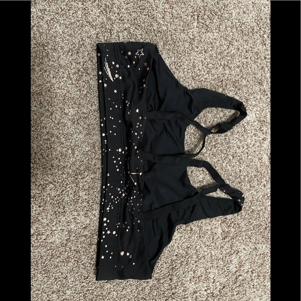 Sports bra